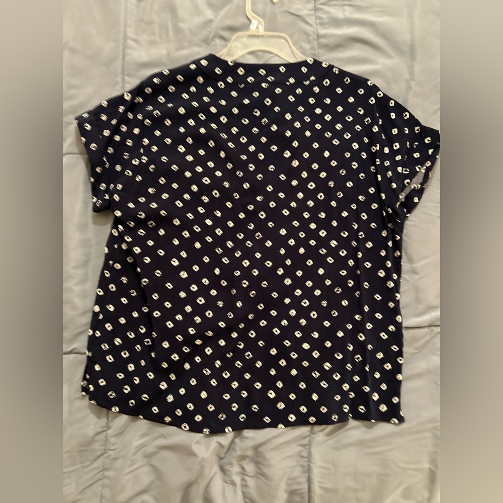 Brand new GAP blouse Size S - Picture 3 of 5